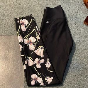 fabletic flower print leggings